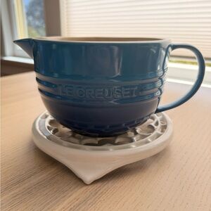 Le Creuset Blue Stoneware Batter Bowl 2L